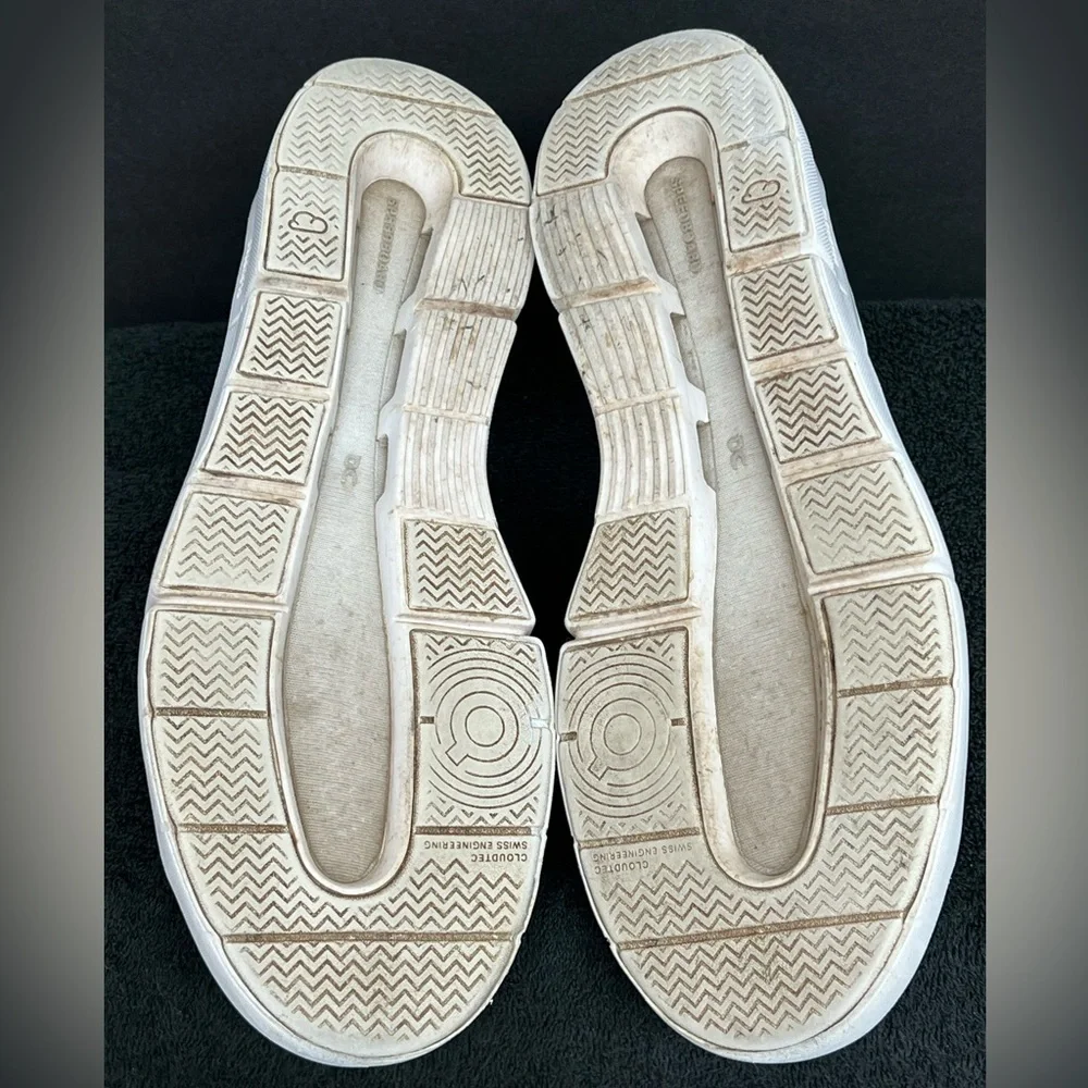 ON CLOUD The Roger Clubhouse Womens Size 10.5 Sneakers White Lace Up NICE - Picture 6 of 9